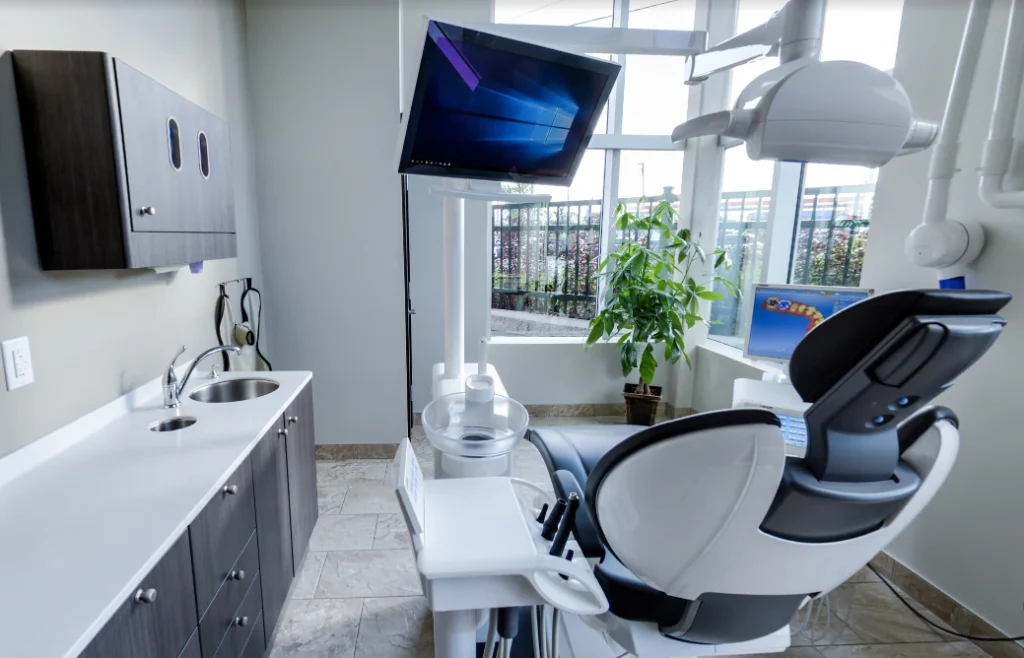 Modern Dental Treatment Room